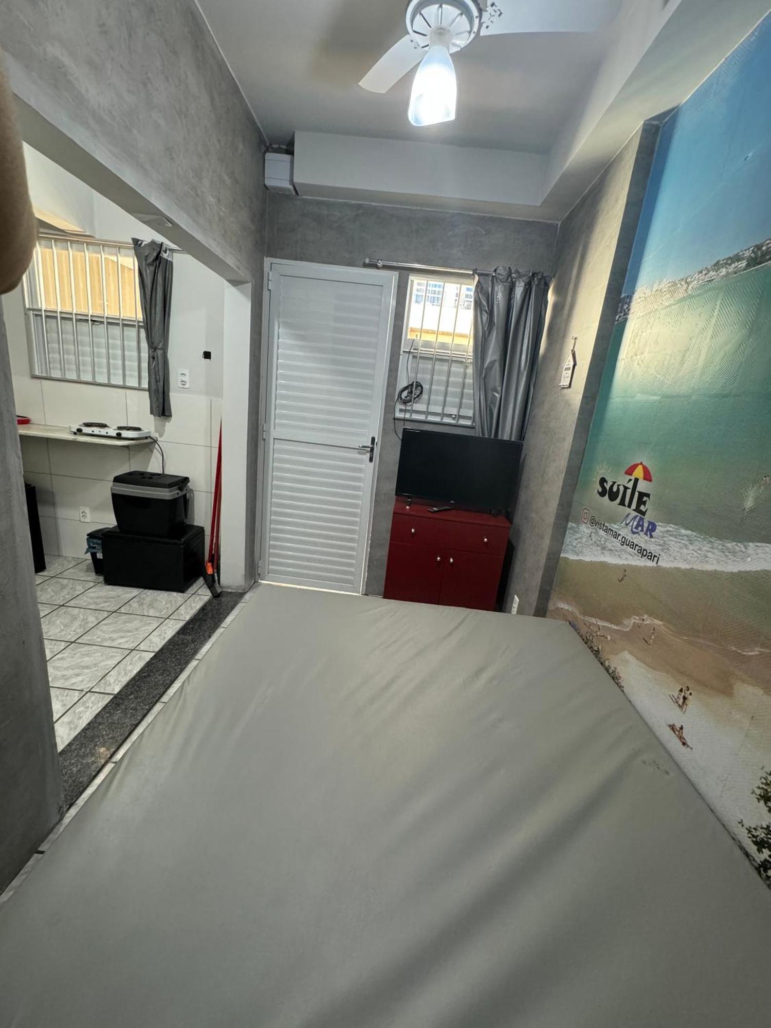 Suite Mar 210 - Economica E Compacta - Praia Do Morro - Predio Frente Mar Com Elevador, Atravessou A Avenida, Ja Esta Na Praia - Garagem - Internet 구아라파리 외부 사진
